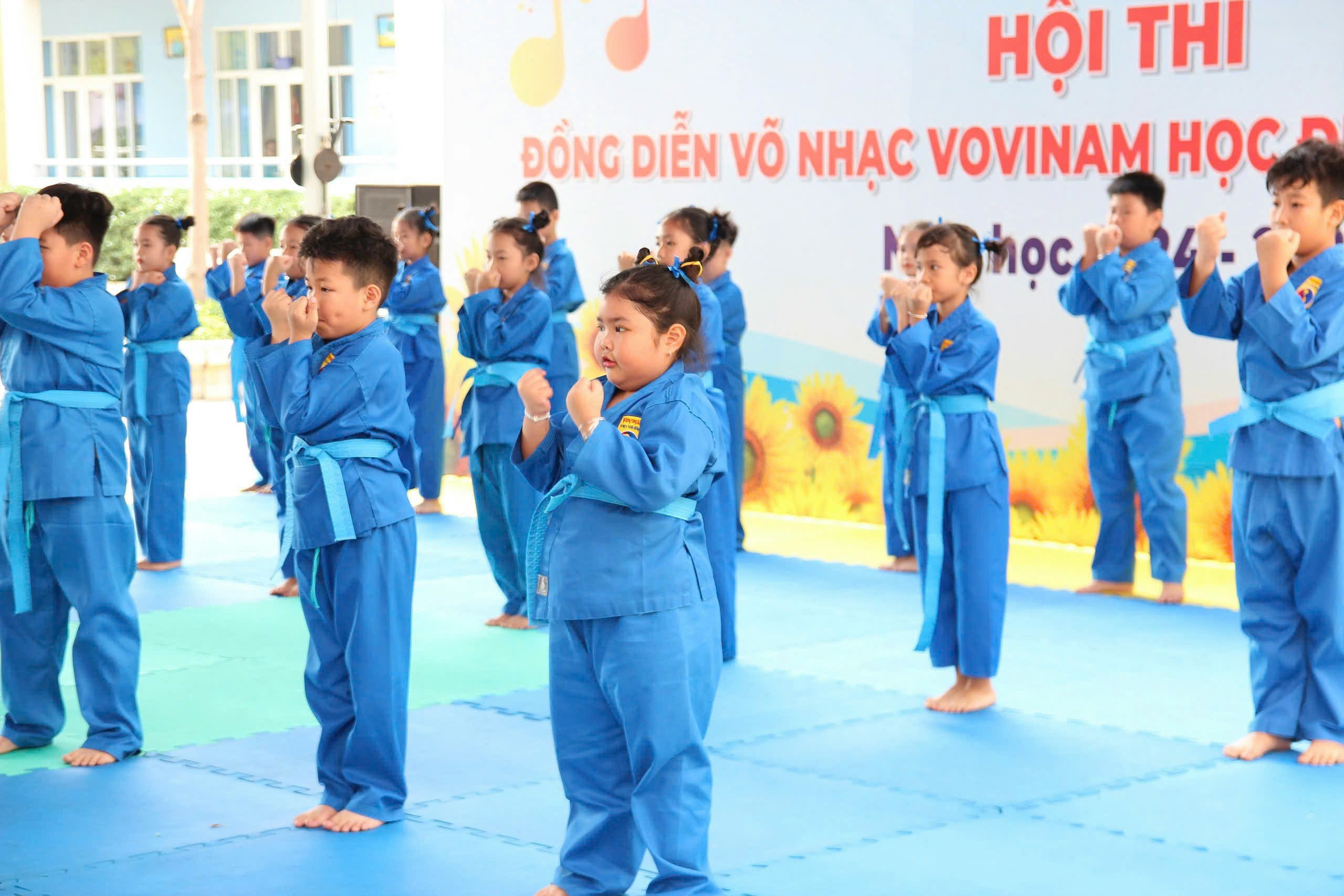 CHO THUÊ ĐỒ VÕ THUÊ VÕ PHỤC BIỂU DIỄN - Ailaikit